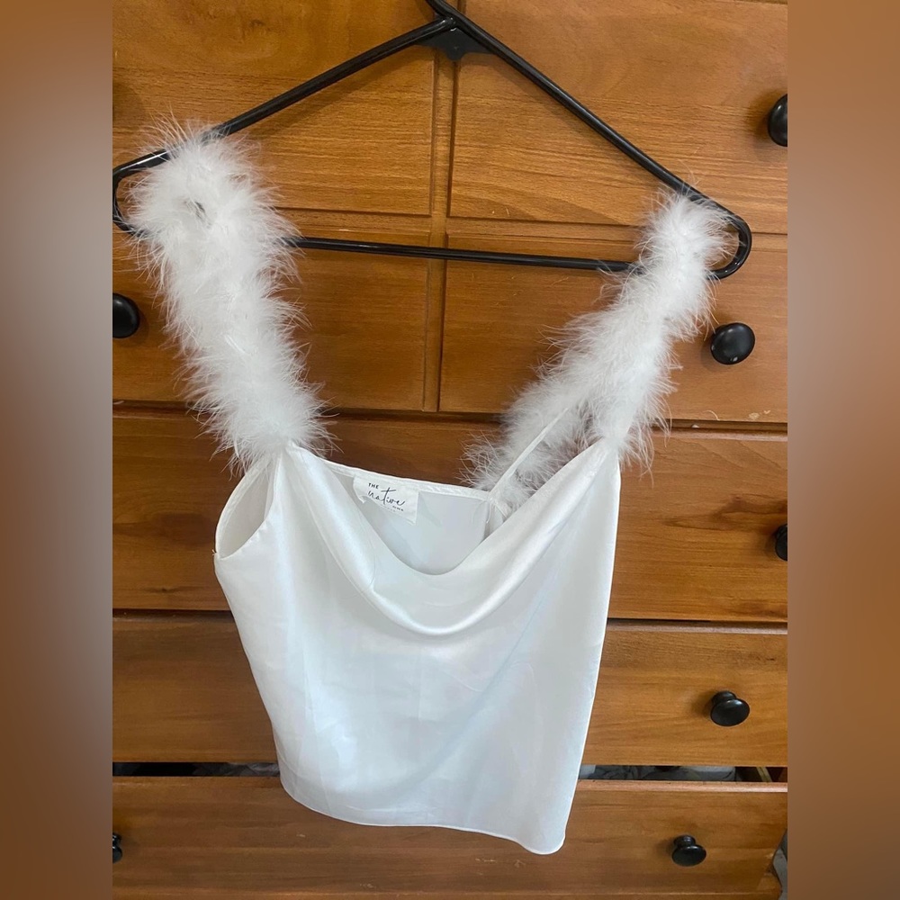 Small Feather strap top